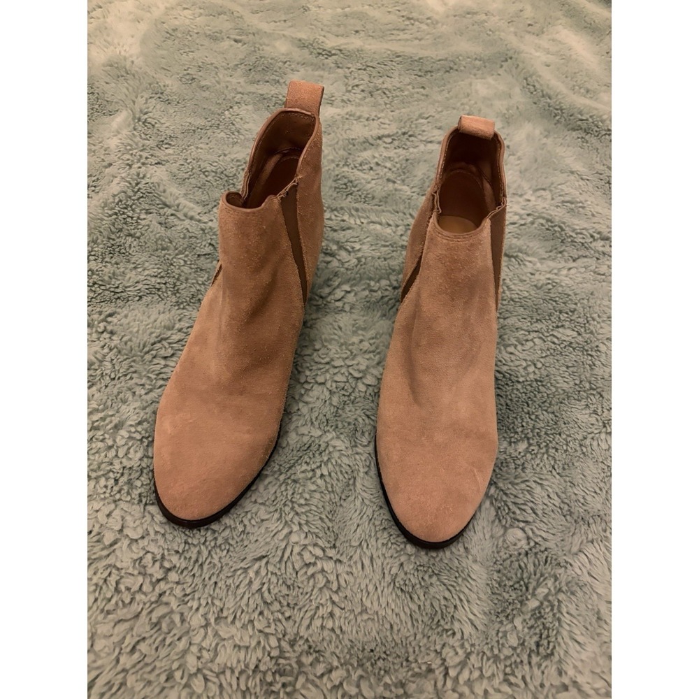 Michael Kors Women's 6M Tan Suede Ankle Boots - Picture 2 of 13
